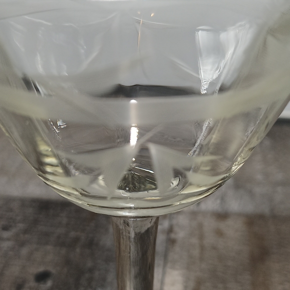 Vintage Hand Blown Etched Flowers & Leaves Crystal Stemware Made Poland Set 4 - Picture 3 of 7